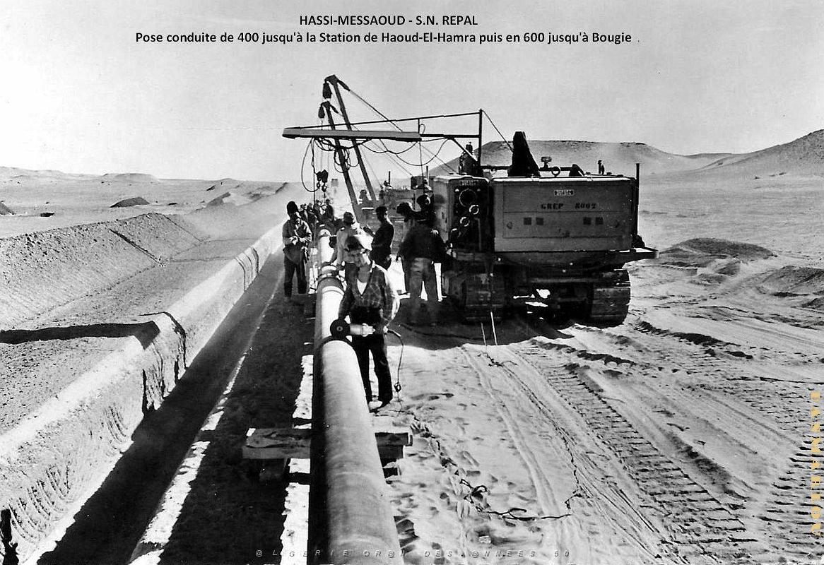 Hassi-Messaoud - S.N. Repal - Pose Conduite de 400 jusqu'a la Station de Haoud-el-Hamra puis en 600 jusqu'a Bougie.jpg